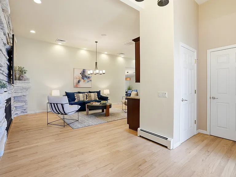 3864 S Quince St — Photo 5