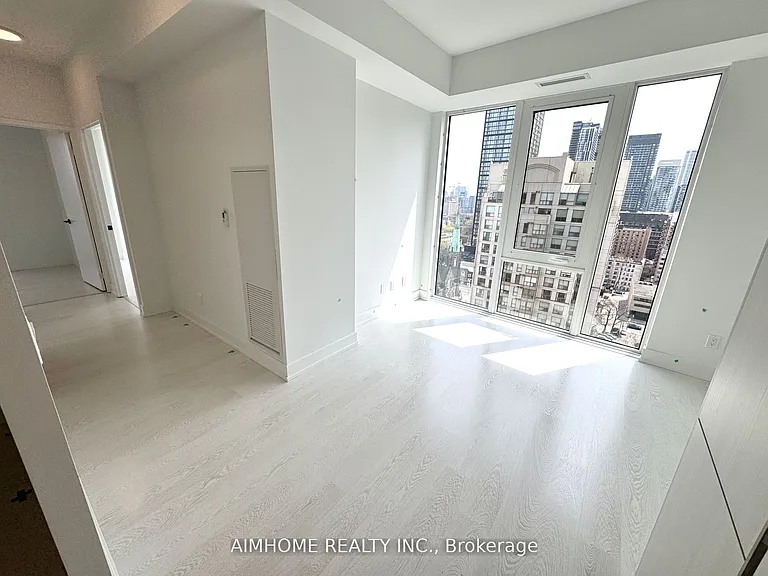 308 Jarvis St #1612 — Photo 12