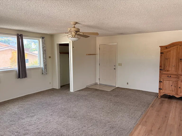 116 Catalina Dr — Photo 3