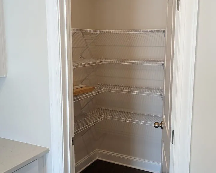 1411 Alabaster Ln — Photo 27