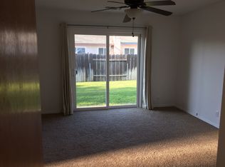 458 E Meadow Ln, Lemoore, CA 93245