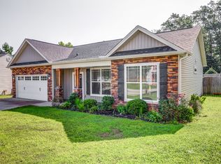 102 Lepore Ln, Greenville, SC 29611