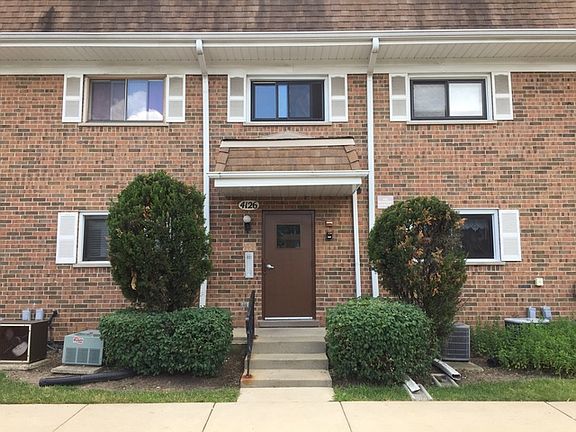 3rd image of 4126 Cove Ln Unit C