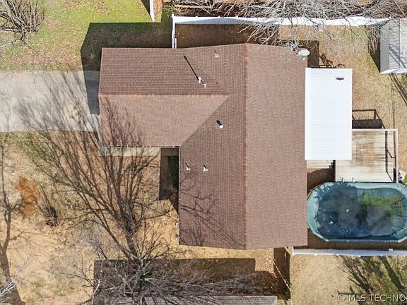 4th image of 506 N Bristow Ave