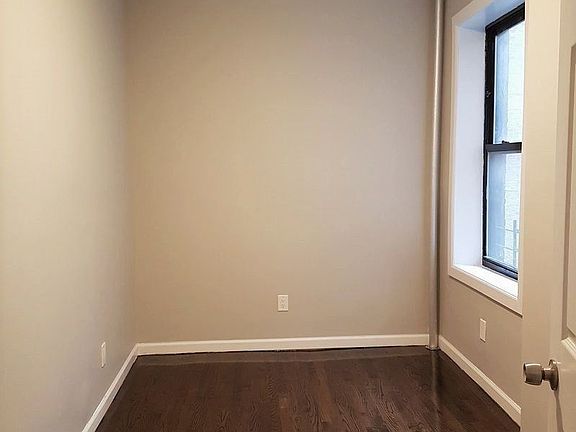 5th image of 2471 Grand Ave APT 2E