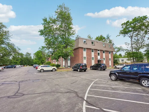 Rockingham Village Apartments