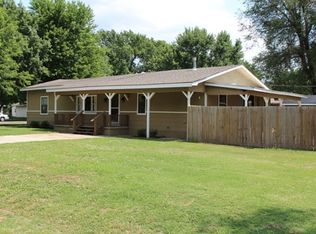 6101 S Greenwood Ave, Wichita, KS 67216