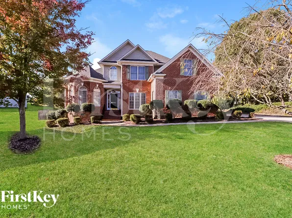 2009 Lake Stone Ct, Whitsett, NC 27377