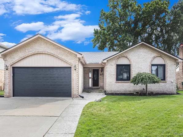 13762 Halleck Dr, Sterling Heights, MI 48313