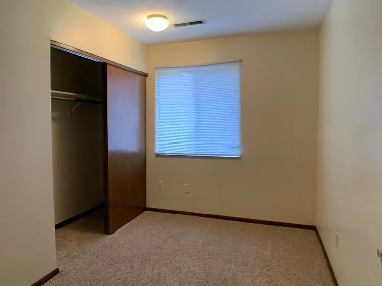 124 Harvey Dr — Photo 9