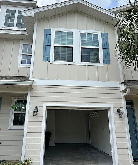 20 E Shady Oaks Ln #D — Photo 3