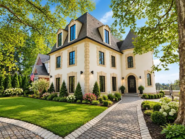 1233 Todt Hill Rd, Staten Island, NY 10304