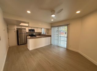 225 7th St APT 1, Huntington Beach, CA 92648