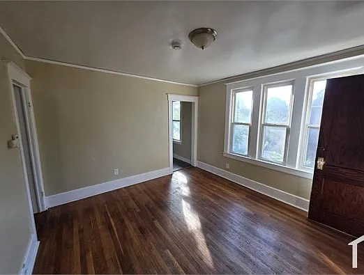 3032 Hurlbut Ave — Photo 9