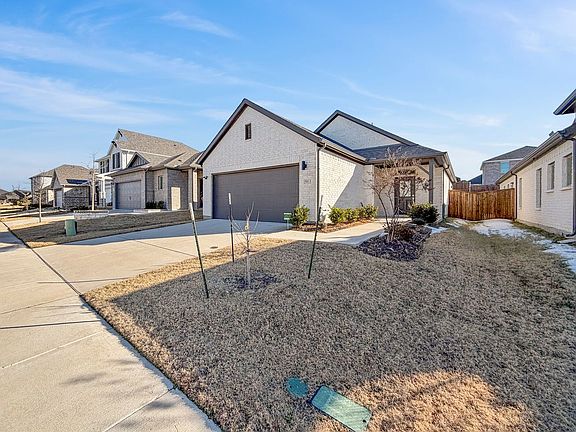 3rd image of 5011 Somersworth Dr