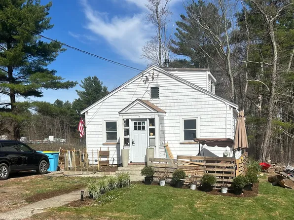 1279 Main St, Millis, MA 02054