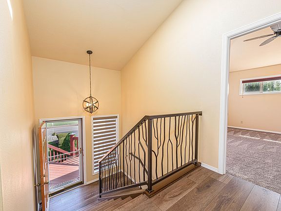 4th image of 21445 Bradetich Loop