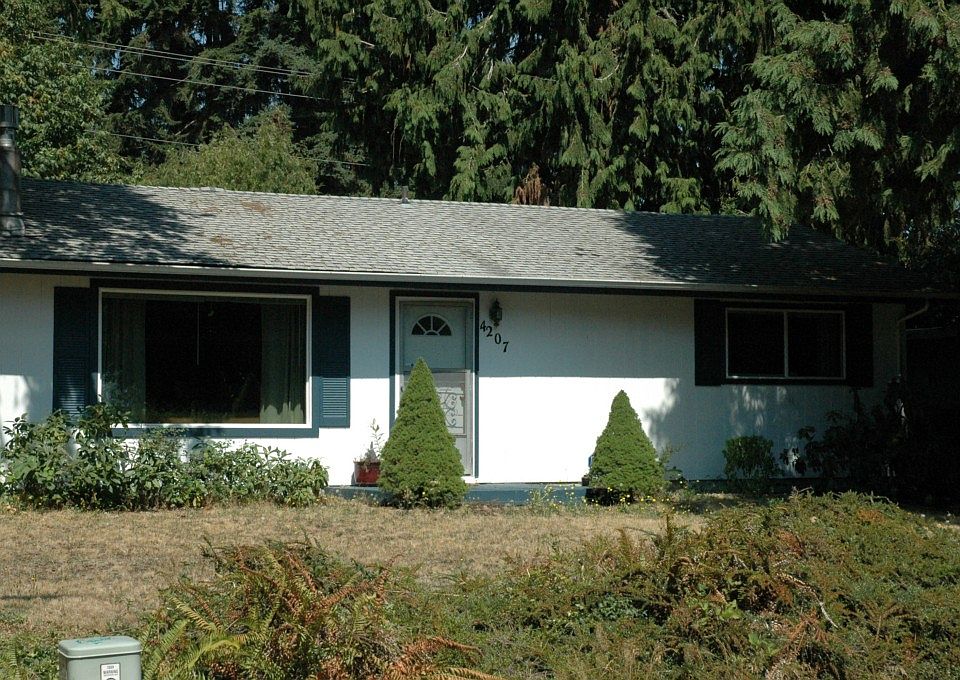 1st image of 4207 79th Pl NW