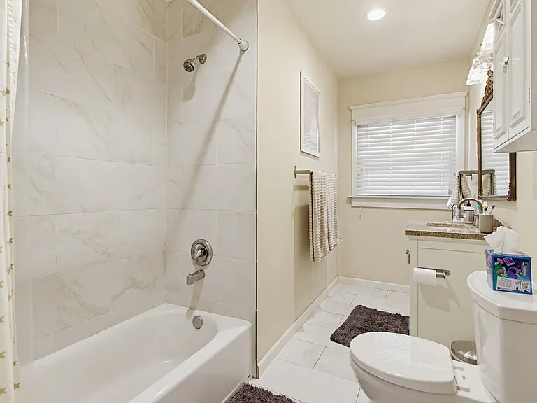 4081 1st Ave — Photo 14