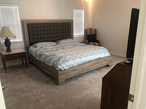 2nd image of 28020 Oak Ln