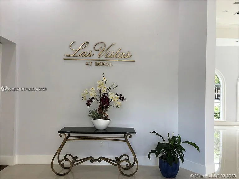 8373 Lake Dr #201 — Photo 33