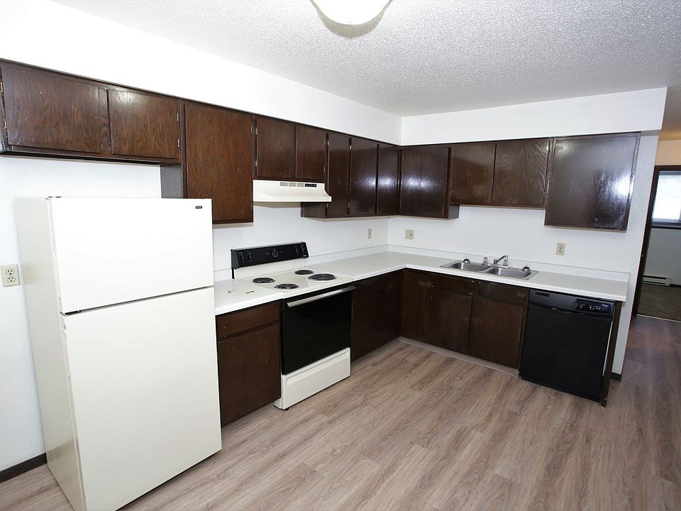 1st image of 1708 24th Ave S #6