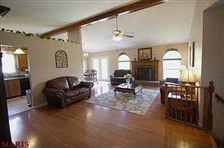 2nd image of 906 Natchez Trace Dr