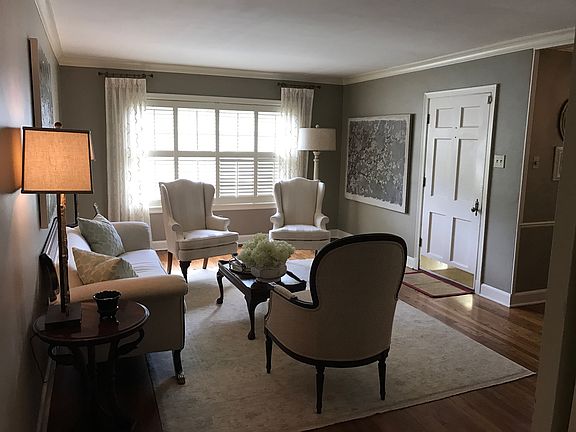 3rd image of 3738 Northwood Dr