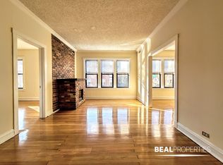 3525 N Racine Ave #W1, Chicago, IL 60657