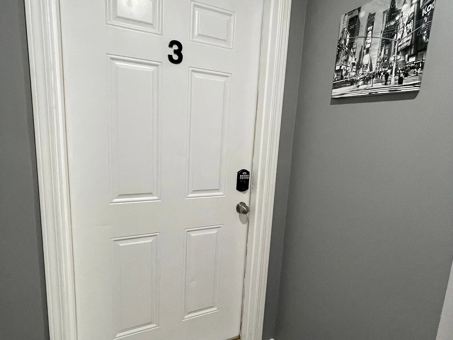 1 bed, 1.0 bath, $1,100 — Photo 3