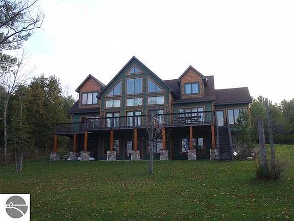 3rd image of 12580 Winburn Ln