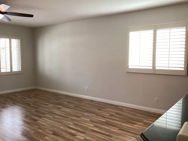 39324 Kennedy Dr — Photo 10