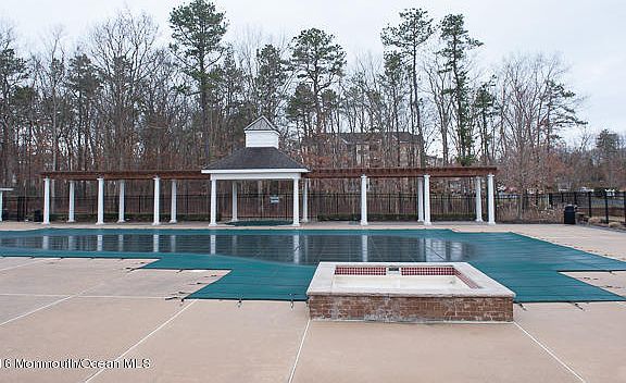 5th image of 326 Sophee Ln #1000