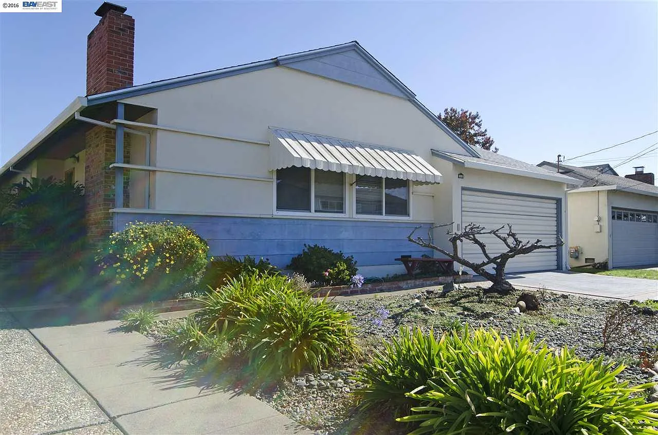 19648 Adair Dr photo 1