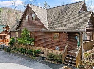 1544 Boo Boos Way, Sevierville, TN 37862