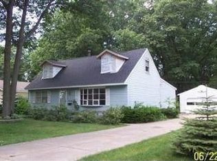 712 Moulton Ave, Muskegon, MI 49445