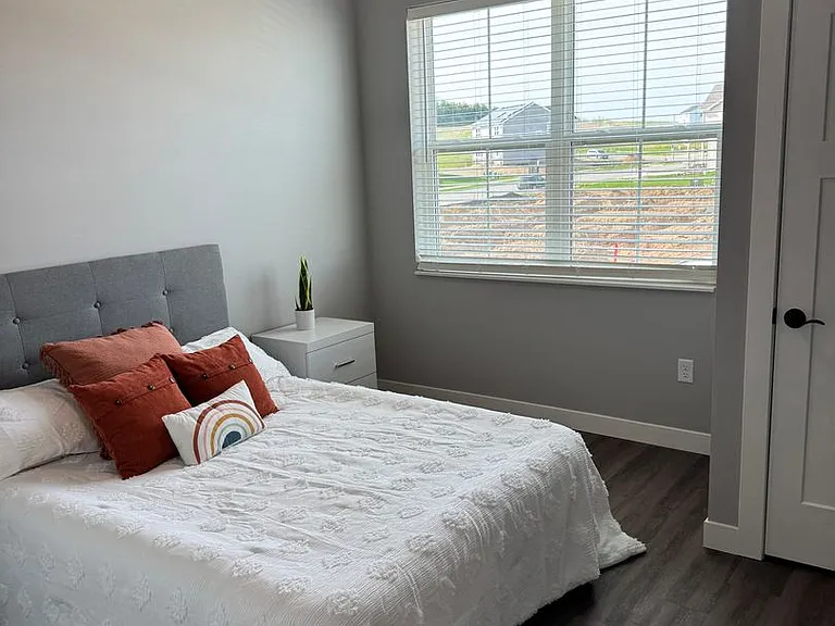604 Autumn Wood Pkwy — Photo 51