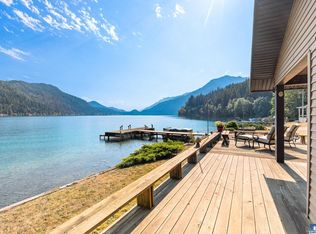 4433 E Beach Rd, Port Angeles, WA 98363