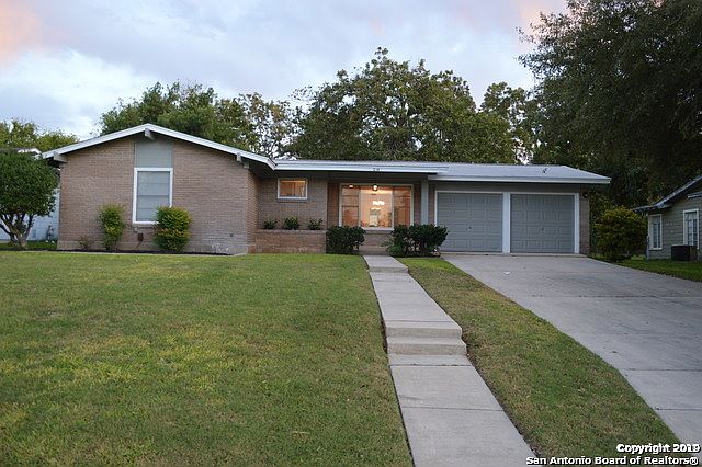 1st image of 216 Northill Dr