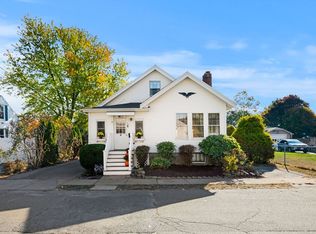 4 Welcome St, Peabody, MA 01960