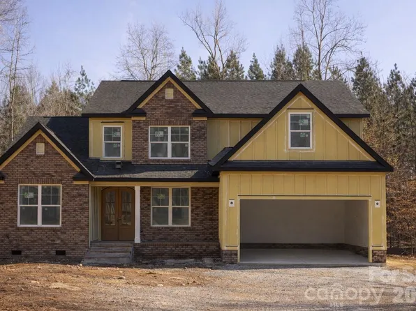 10400 Briarhurst Pl, Mint Hill, NC 28227