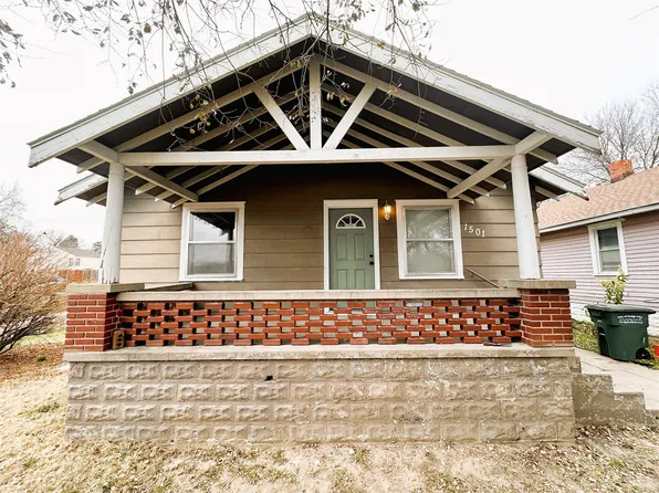 1501 4th Ave, Dodge City, KS 67801