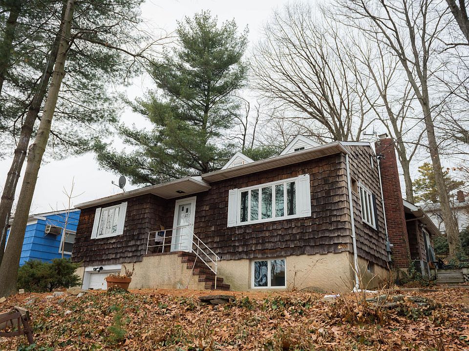 1st image of 57 Oxholm Ave