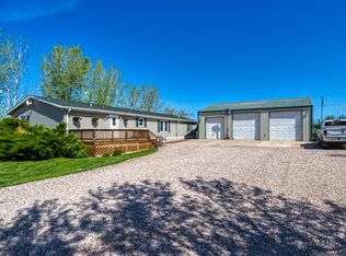 4205 Ron Don Rd, Gillette, WY 82716