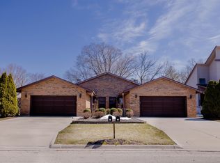 2655 Woodmar Rd, Rockford, IL 61114