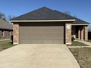 3408 Robin Rd, Ennis, TX 75119