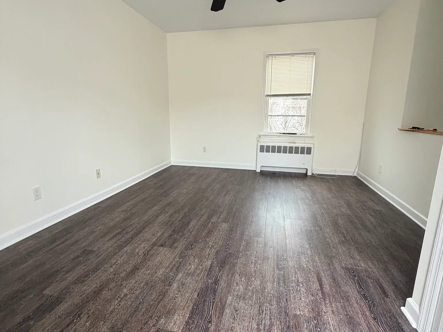 Studio, 385 sqft, $1,800 — Photo 1