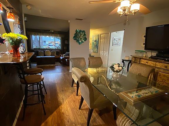 3rd image of 1570 Guinevere Dr