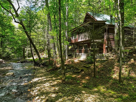4th image of 53 Laurel Ridge Dr