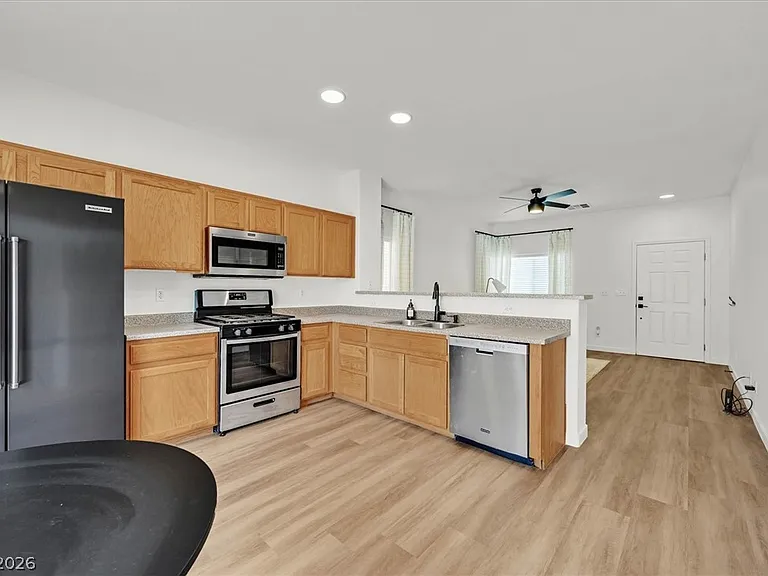11089 Arcadia Sunrise Dr — Photo 4